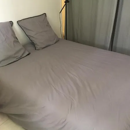Plein Centre-jusqu'a 4 Personnes-parking Et Petit Dejeuner Inclus * Toulouse